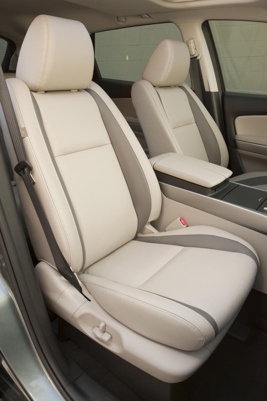  Mazda CX-9 2012 года  (фото 42 из 81)